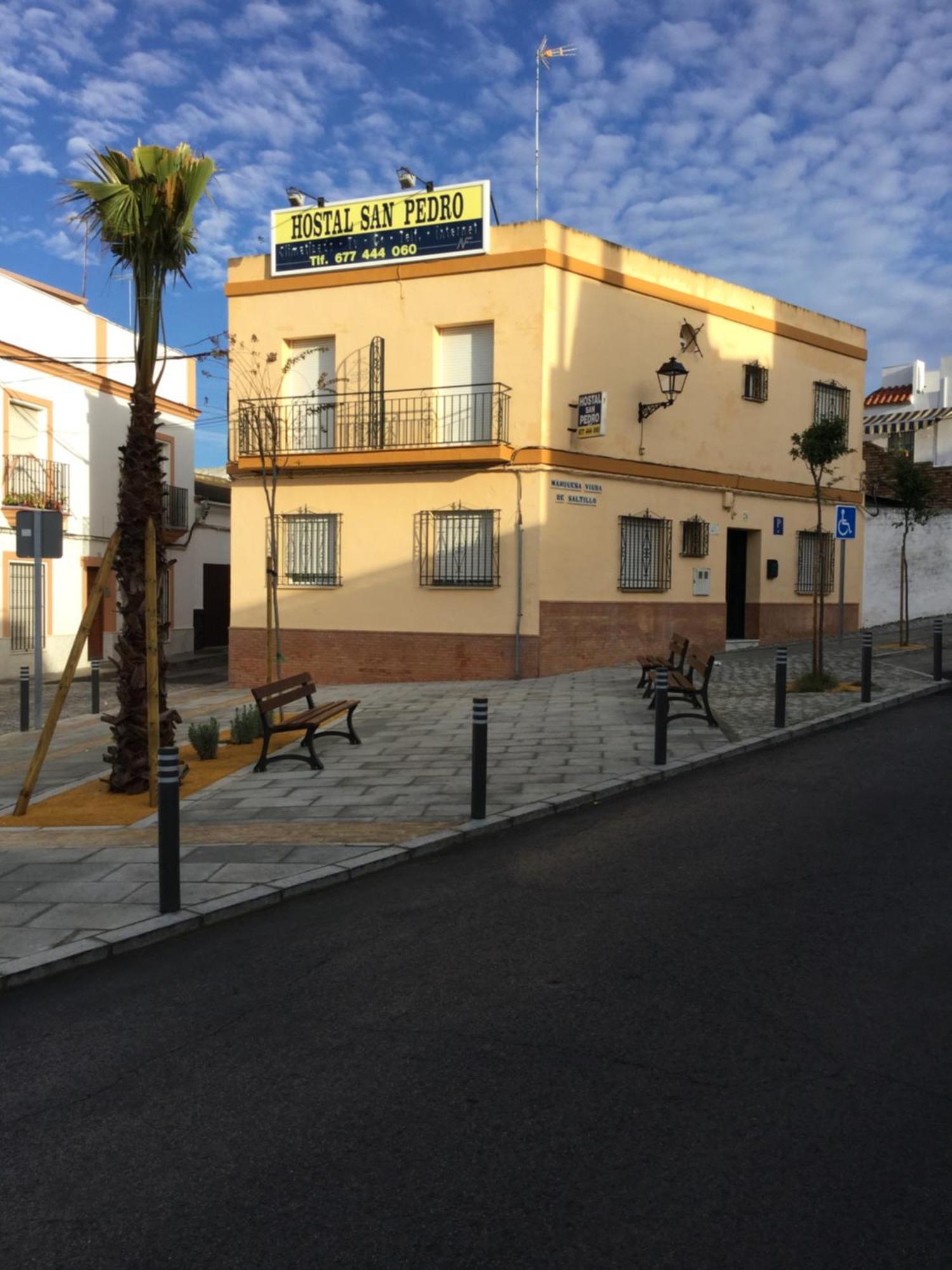 Hostal San Pedro 산루카르라마요르 외부 사진